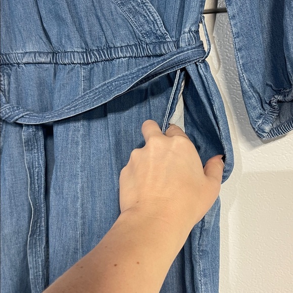 GAP WOMENS BLUE DENIM CHAMBRAY ROMPER LONG SLEEVE 4/SMALL - Picture 4 of 7